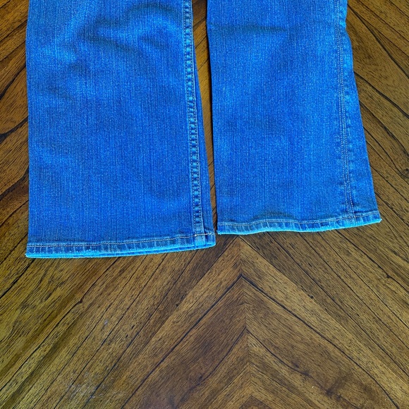 Miss Me Camo & Crystal Jeans - Picture 4 of 12